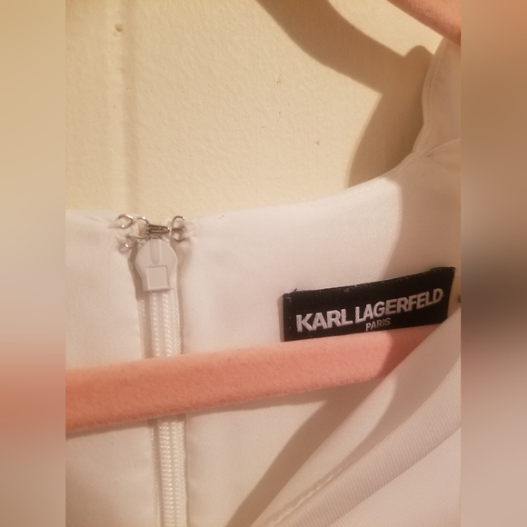 Karl Lagerfeld v neck tshirt - Picture 3 of 3